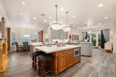 8808 Greensboro Lane, Las Vegas, NV 89134 Kitchen