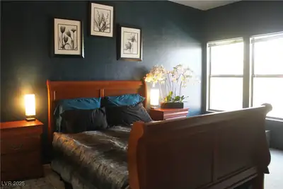 8250 North Grand Canyon Drive 2110 Bedroom