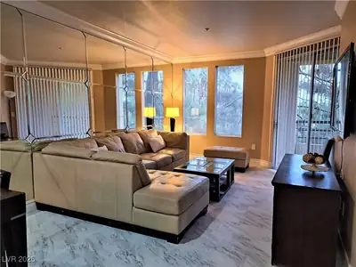 270 East Flamingo Road 212, Las Vegas