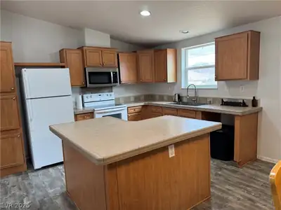 251 A Avenue, Beatty, NV 89003 Kitchen