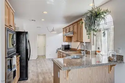 7836 Turtle Cove Avenue, Las Vegas, NV 89128 Kitchen