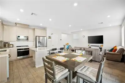 10662 Enridge Avenue, Las Vegas, NV 89166 Dining Area