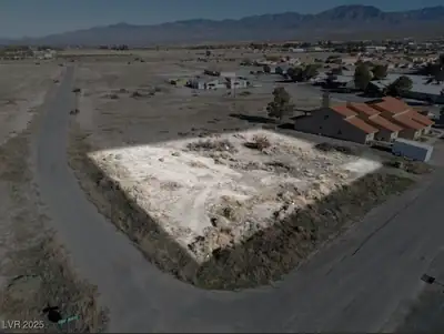 1221 South Thunderpass Avenue Pahrump, NV 89048