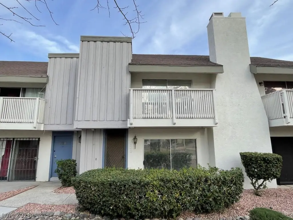 636 Brookway Lane, Las Vegas, NV 89169