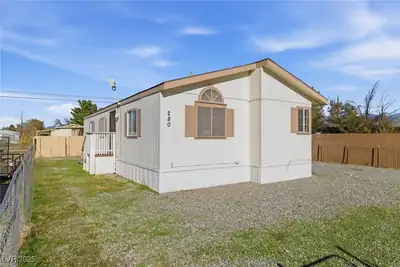 280 West Ferndell Street, Pahrump