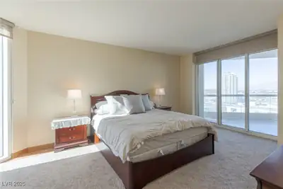 2777 Paradise Road 2103 Bedroom