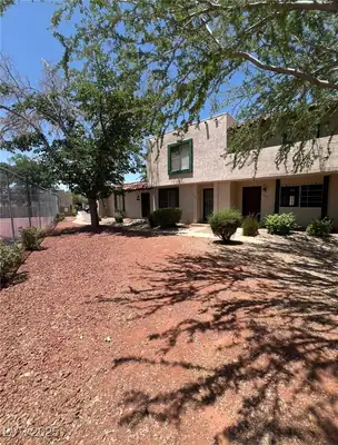 3441 Del Marino Drive, Las Vegas, NV 89121 Front of Structure