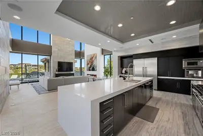 4 Soaring Bird Court, Las Vegas, NV 89135 Kitchen