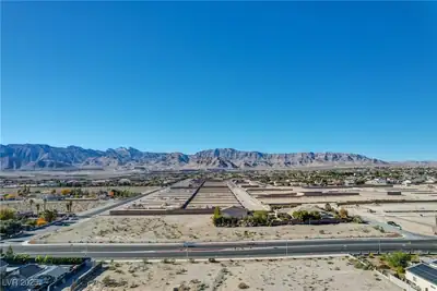 Fort Apache between Stephen & Hammer, Las Vegas, NV 89149 View