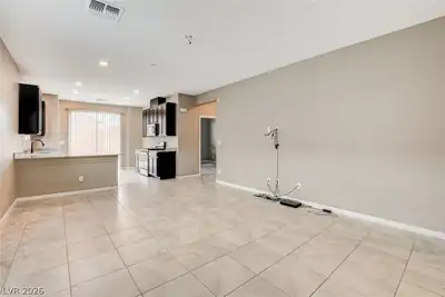 6579 Secret Grove Avenue, Las Vegas, NV 89130 Living Room