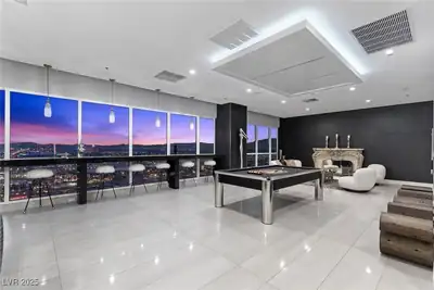4575 Dean Martin Drive 3300 Game Room