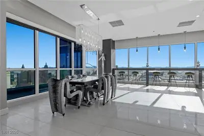 4575 Dean Martin Drive 3300 Dining Area