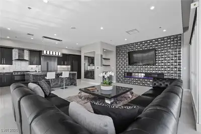 4575 Dean Martin Drive 3300 Living Room