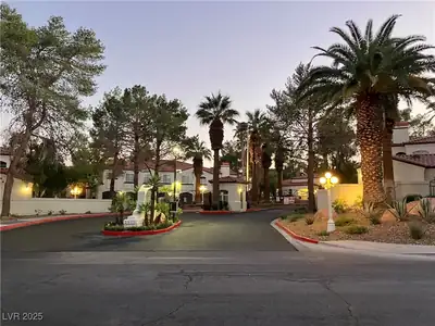 2975 Bluegrass Lane 521, Henderson