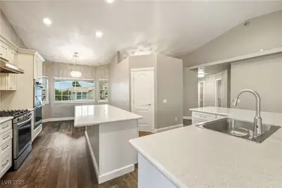 3630 East Vineyard Drive Kitchen