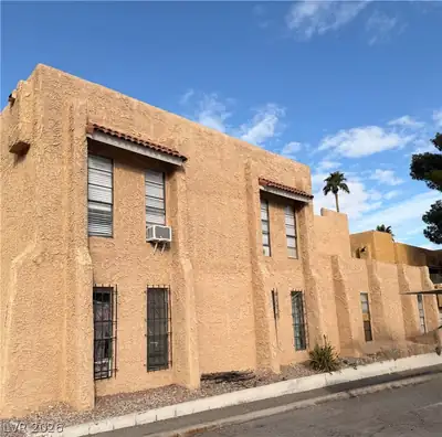 4650 Koval Lane, Las Vegas