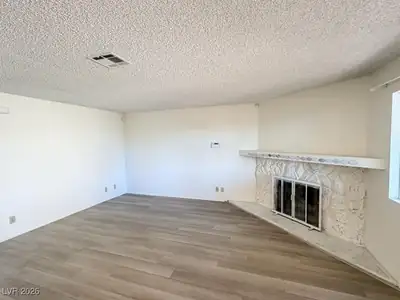 901 Sulphur Springs Lane 101 Living Room