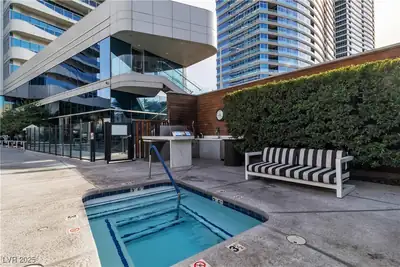 4471 Dean Martin Drive 606 Pool