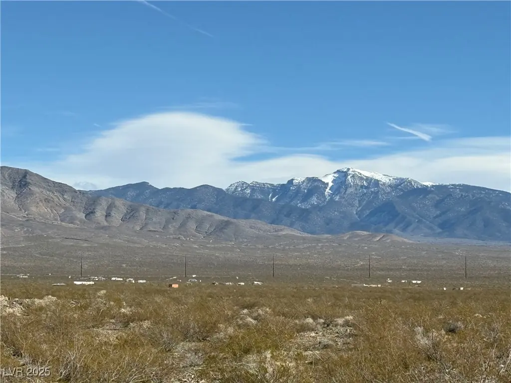 4720 HORIZON Avenue, Pahrump, NV 89060