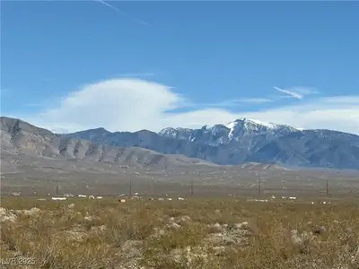 4720 HORIZON Avenue Pahrump, NV 89060