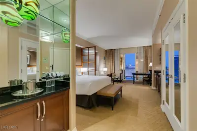135 East HARMON Avenue 3709 Bedroom