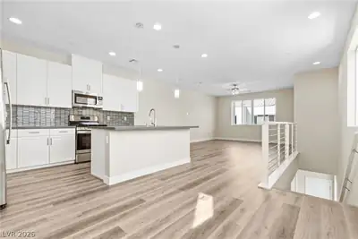 8629 Ensworth Street 114 Kitchen