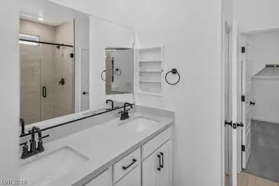 3335 East Cactus Canyon Drive Primary Bathroom