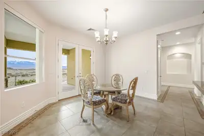 4751 West Adkisson Street Dining Area