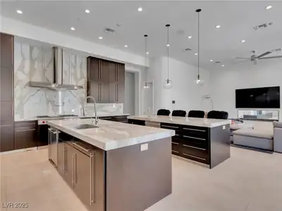 1493 Foothills Village Drive, Henderson, NV 89012 Kitchen