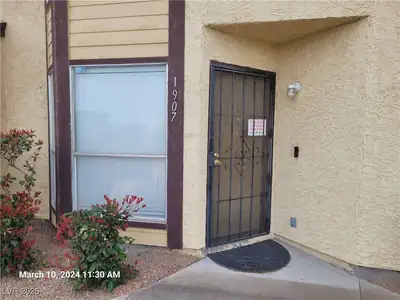 1907 Natalee Drive, Henderson, NV 89011 Entry