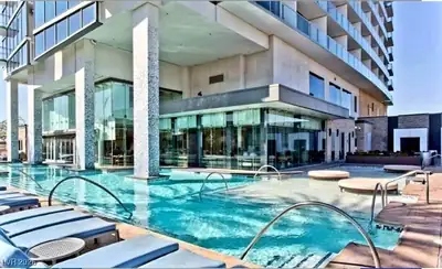 4381 West Flamingo Road 1212 Pool