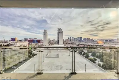 4381 West Flamingo Road 1212 Balcony