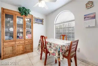 2983 Juniper Hills Boulevard 102 Dining Area