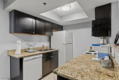 4200 South Valley View Boulevard 1007 Kitchen