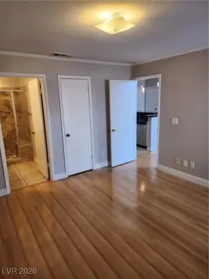 3150 Soft Breezes Drive 2005 Bedroom