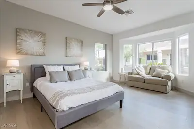 2589 Evansville Avenue Primary Bedroom