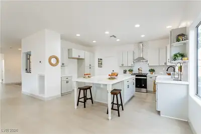 2589 Evansville Avenue Kitchen