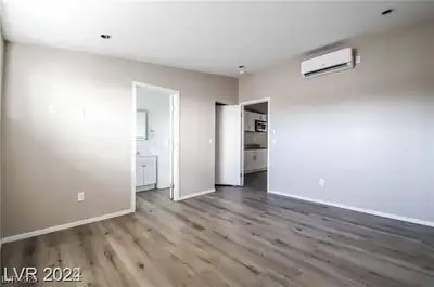 2201 Fairfield Avenue 11 Bedroom