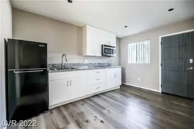 2201 Fairfield Avenue 17 Kitchen