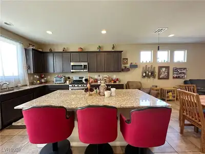2040 Port Royal Drive, Laughlin, NV 89029 Kitchen