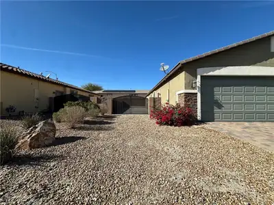 2040 Port Royal Drive, Laughlin, NV 89029 Side of Structure