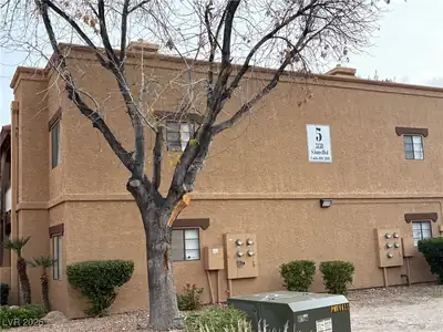 5158 South Jones Boulevard 208, Las Vegas, NV 89118 Front of Structure