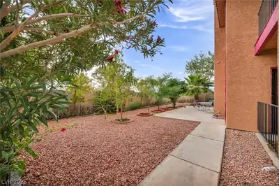 2209 Exeter Drive, Las Vegas, NV 89156 Yard