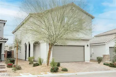 4927 Enlightenment Street, Las Vegas, NV 89130 Front of Structure