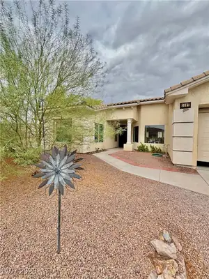 3597 Cottage Wood Street, Laughlin, NV 89029 Front of Structure
