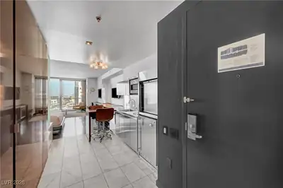 4381 West Flamingo Road 2510 Kitchen