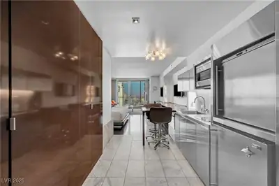 4381 West Flamingo Road 2510 Kitchen