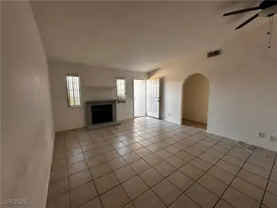 1826 Dunes Court, Laughlin, NV 89029 Living Room