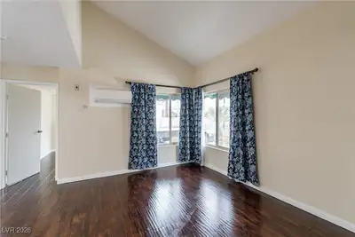 450 Elm Drive 206 