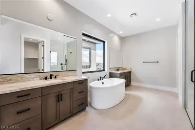 253 Talon Heights Street, Las Vegas, NV 89138 Primary Bathroom